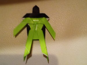 折り紙で簡単立体メガジガルデ途中です‼️